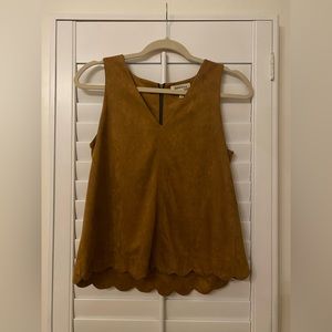 Monteau suede brown top